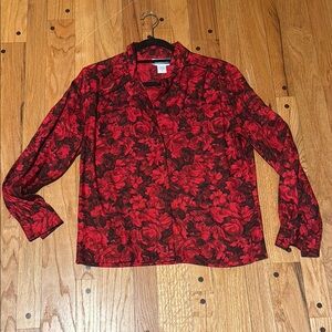Pendleton Petite Size 10 Red Floral Long Sleeve Blouse